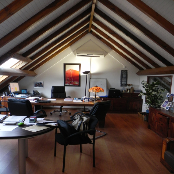 Location Immobilier Professionnel Local commercial Baie-Mahault 97122