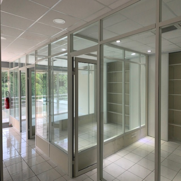 Location Immobilier Professionnel Bureaux Baie-Mahault 97122